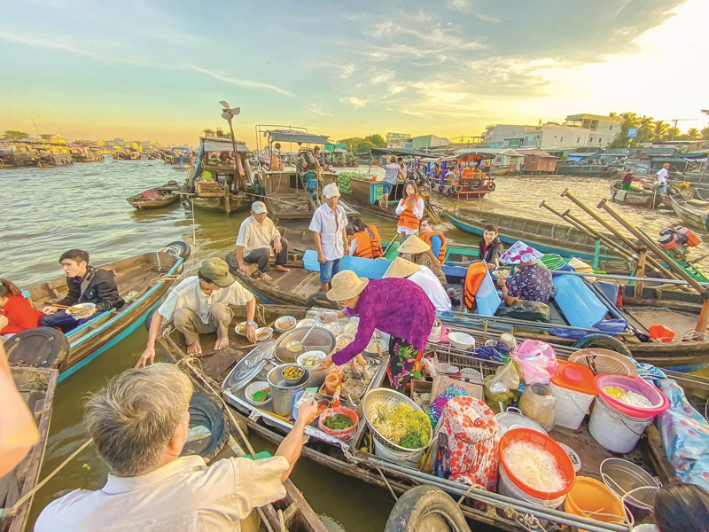 Cai Rang Floating Market in Can Tho, Vietnam