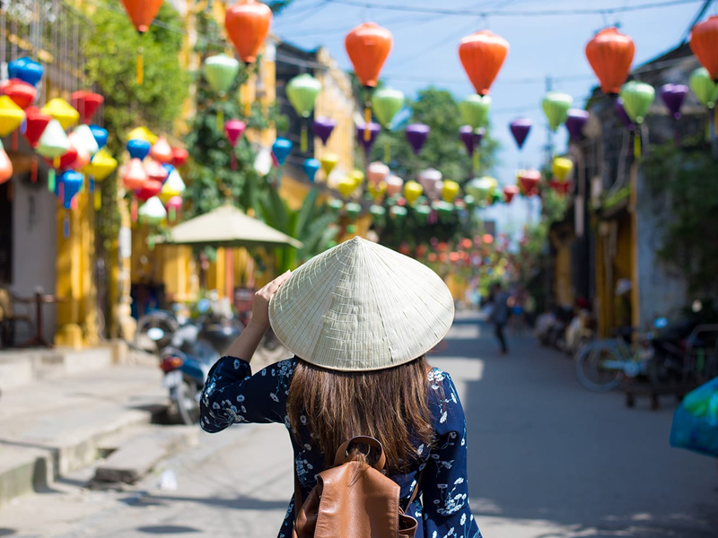 Dos & Don’ts for Travelers in Vietnam
